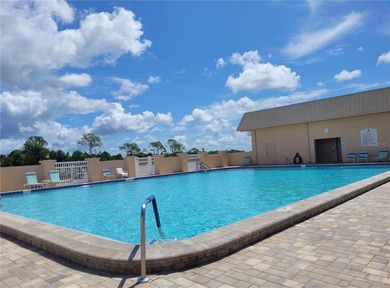 REDUCED MOTIVATED SELLER will entertain all reasonable offers on Zellwood Station Country Club in Florida - for sale on GolfHomes.com, golf home, golf lot