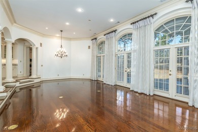 LUXURIOUS GOLF COURSE LIVING IN WYNLAKES. Experience refined on Wynlakes Golf and Country Club in Alabama - for sale on GolfHomes.com, golf home, golf lot