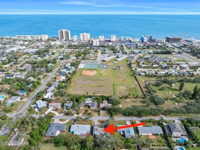 Unbeatable location. This charming home sits in a fabulous on Oceanside Country Club in Florida - for sale on GolfHomes.com, golf home, golf lot