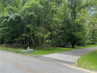THIS IS YOUR SIGN! CREATE YOUR DREAM HOME! First time on the on Anglebrook Golf Club in New York - for sale on GolfHomes.com, golf home, golf lot
