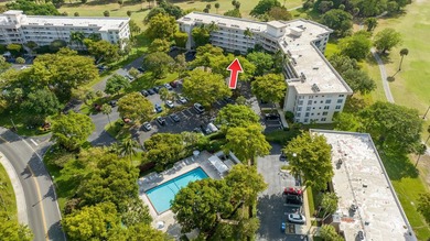 COME SEE THIS BEAUTY: HIGHLY SOUGHT AFTER, SPLIT BEDROOM PLAN on Palm-Aire Country Club and Resort - The Oaks in Florida - for sale on GolfHomes.com, golf home, golf lot