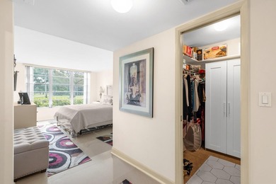 COME SEE THIS BEAUTY: HIGHLY SOUGHT AFTER, SPLIT BEDROOM PLAN on Palm-Aire Country Club and Resort - The Oaks in Florida - for sale on GolfHomes.com, golf home, golf lot