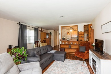 Beautifully Updated Eton Model End Unit in Leisure Village - 55+ on Leisure Village Golf Course in New York - for sale on GolfHomes.com, golf home, golf lot