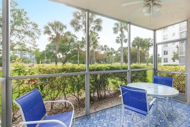 COME SEE THIS BEAUTY: HIGHLY SOUGHT AFTERSPLIT BEDROOM PLAN on Palm-Aire Country Club and Resort - The Oaks in Florida - for sale on GolfHomes.com, golf home, golf lot