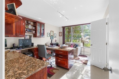 COME SEE THIS BEAUTY: HIGHLY SOUGHT AFTERSPLIT BEDROOM PLAN on Palm-Aire Country Club and Resort - The Oaks in Florida - for sale on GolfHomes.com, golf home, golf lot