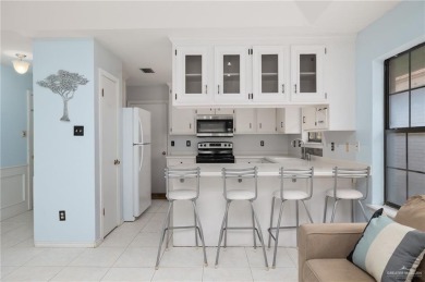 Welcome to this cozy and well-maintained 2-bedroom, 2-bathroom on Tierra Del Sol in Texas - for sale on GolfHomes.com, golf home, golf lot
