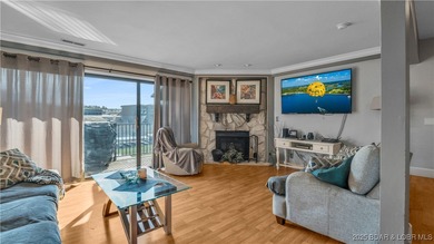 101 Circle Edge #20-3A in Lake Ozark offers a light-filled on Seasons Ridge At Four Seasons in Missouri - for sale on GolfHomes.com, golf home, golf lot