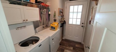 FLORIDA LIVING AT IT'S FINEST!!!  NO REPAIRS NEEDED! METICULOUS on Riverbend Golf and Country Club in Florida - for sale on GolfHomes.com, golf home, golf lot