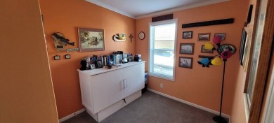 FLORIDA LIVING AT IT'S FINEST!!!  NO REPAIRS NEEDED! METICULOUS on Riverbend Golf and Country Club in Florida - for sale on GolfHomes.com, golf home, golf lot