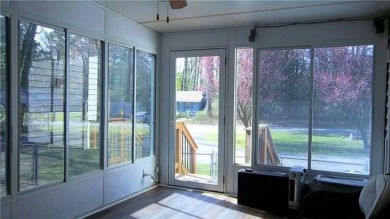 Piankatank Shores - 1,000+ SF home w/2 BRs, 2 BAs.. Located in on Piankatank River Golf Club in Virginia - for sale on GolfHomes.com, golf home, golf lot
