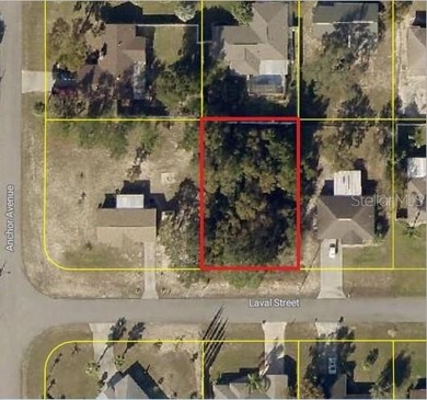 Under contract-accepting backup offers. Set within a calm on Oak Hills Country Club in Florida - for sale on GolfHomes.com, golf home, golf lot