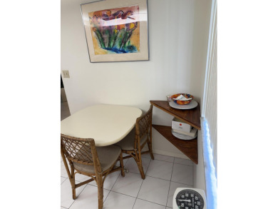 55+ COMMUNITY-GREAT VALUE.  MOTIVATED SELLER BRING ALL OFFERS on Poinciana Golf Club in Florida - for sale on GolfHomes.com, golf home, golf lot