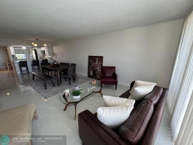 Stunningly remodeled 2/2 condo located in The Oaks at Palm Aire on Palm-Aire Country Club and Resort - The Oaks in Florida - for sale on GolfHomes.com, golf home, golf lot