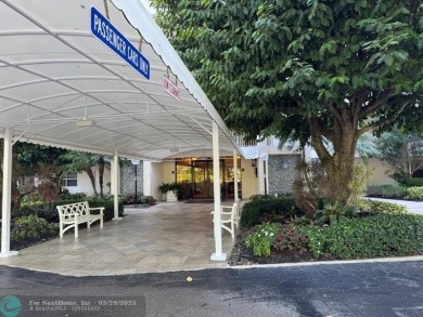 Stunningly remodeled 2/2 condo located in The Oaks at Palm Aire on Palm-Aire Country Club and Resort - The Oaks in Florida - for sale on GolfHomes.com, golf home, golf lot