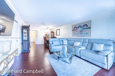 Experience resort-style living in a beautifully maintained on Inverrary Country Club in Florida - for sale on GolfHomes.com, golf home, golf lot