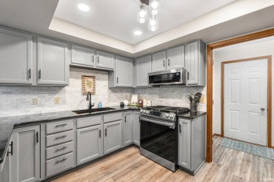 Welcome to 1725 E Inverness Circle, a spacious 1.5-story on Eagle Glen Golf Club in Indiana - for sale on GolfHomes.com, golf home, golf lot