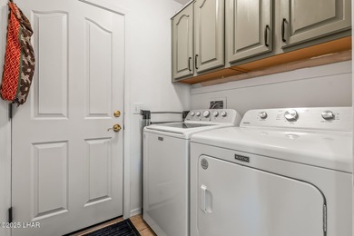 MOVE IN READY!! 3-bedroom, 2 bath, 2-car garage home in the on Desert Lakes Golf Course in Arizona - for sale on GolfHomes.com, golf home, golf lot