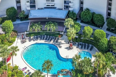 Enjoy the magnificent views of this spacious 15th floor 3 on Bear Lakes Country Club in Florida - for sale on GolfHomes.com, golf home, golf lot