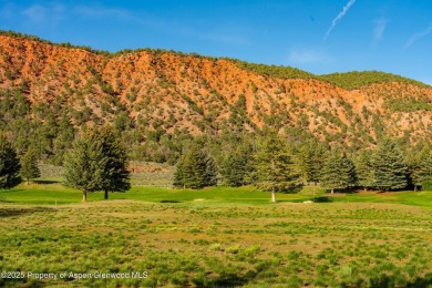 Build Your Dream Home in Prestigious Aspen Glen

Seize the rare on Aspen Glen Club in Colorado - for sale on GolfHomes.com, golf home, golf lot