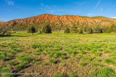 Build Your Dream Home in Prestigious Aspen Glen

Seize the rare on Aspen Glen Club in Colorado - for sale on GolfHomes.com, golf home, golf lot