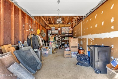 Showings start 9/21! Move right in to this golf course-facing on Raintree Golf Course in New Jersey - for sale on GolfHomes.com, golf home, golf lot