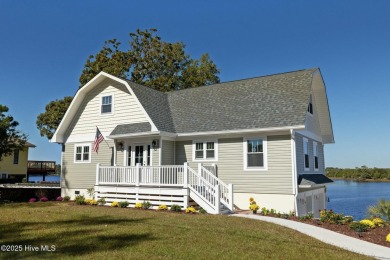 Stunning, waterfront, 3 BR/3BA home with captivating panoramic on Star Hill Golf Club  in North Carolina - for sale on GolfHomes.com, golf home, golf lot