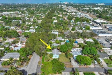 This tastefully renovated home, boasta two spacious bedrooms on West Palm Beach Golf Course in Florida - for sale on GolfHomes.com, golf home, golf lot