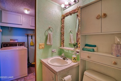 Charming 2-bedroom home featuring a split floor plan and an on The Refuge Golf and Country Club in Arizona - for sale on GolfHomes.com, golf home, golf lot