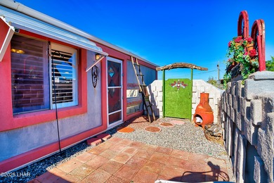 Charming 2-bedroom home featuring a split floor plan and an on The Refuge Golf and Country Club in Arizona - for sale on GolfHomes.com, golf home, golf lot