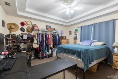 Cozy home 2 bedrooms 2 bath 1 car garage located in Meadow Creek on Meadow Creek in the Valley in Texas - for sale on GolfHomes.com, golf home, golf lot