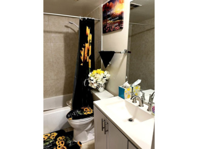 Spacious & Updated 3-Bedroom, 2-Bath Condo - Packed with on River Oaks Golf Course in Illinois - for sale on GolfHomes.com, golf home, golf lot