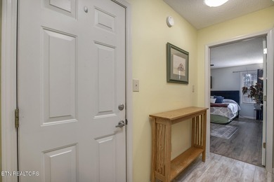 Beautifully updated ranch-style home located in the Toqua on Toqua Golf Course - Loudon County in Tennessee - for sale on GolfHomes.com, golf home, golf lot