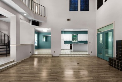 Welcome to this custom-built, open-concept home on beautiful on Fort Walton Beach Golf Course in Florida - for sale on GolfHomes.com, golf home, golf lot