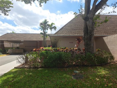 Welcome to this 55+ community in Sunrise. Convenient first floor on Sunrise Lakes Phase IV Golf Course in Florida - for sale on GolfHomes.com, golf home, golf lot