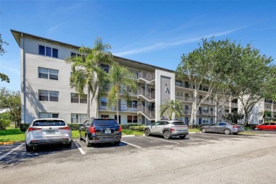 INVESTOR FRIENDLY !! *CAN BE RENTED RIGHT AWAY* 1 bedrooms 1.5 on Flamingo Lakes Country Club in Florida - for sale on GolfHomes.com, golf home, golf lot