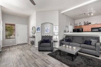 Come and see this charming 3-bed, 2-bath patio home in Desert on The Foothills Golf Club in Arizona - for sale on GolfHomes.com, golf home, golf lot