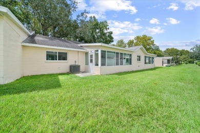 Spacious Montgomery Model Villa located in On Top of the World on On Top of the World Golf Course in Florida - for sale on GolfHomes.com, golf home, golf lot