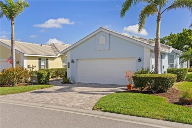 Under contract-accepting backup offers. Maintenance-Free Villa on Plantation Golf and Country Club in Florida - for sale on GolfHomes.com, golf home, golf lot