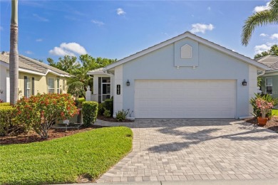 Under contract-accepting backup offers. Maintenance-Free Villa on Plantation Golf and Country Club in Florida - for sale on GolfHomes.com, golf home, golf lot