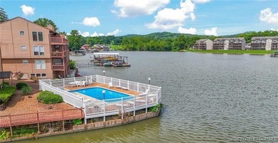 $5,000 SELLERS CONCESSIONS OFFERED PLUS A ONE YEAR HOME WARRANTY on Lake Valley Country Club in Missouri - for sale on GolfHomes.com, golf home, golf lot