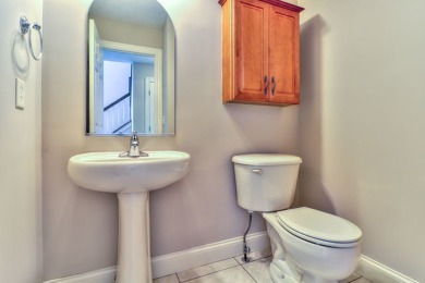Beautifully maintained home in Urbana's desirable Stone Creek on Stone Creek Golf Club in Illinois - for sale on GolfHomes.com, golf home, golf lot
