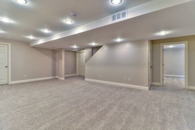 Beautifully maintained home in Urbana's desirable Stone Creek on Stone Creek Golf Club in Illinois - for sale on GolfHomes.com, golf home, golf lot