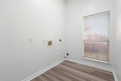 UPDATED WATERVIEW GOLF COURSE HOME! NEW LVP FLOORING, NEW CARPET on Jim Boggs in Texas - for sale on GolfHomes.com, golf home, golf lot