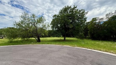 Terrific HSB Cul-de-sac location. Large Golf course lot, Nice on Apple Rock Golf Course - Horseshoe Bay in Texas - for sale on GolfHomes.com, golf home, golf lot