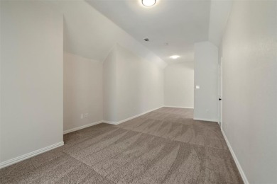 UPDATED WATERVIEW GOLF COURSE HOME! NEW LVP FLOORING, NEW CARPET on Jim Boggs in Texas - for sale on GolfHomes.com, golf home, golf lot