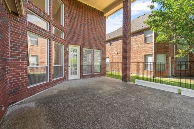 UPDATED WATERVIEW GOLF COURSE HOME! NEW LVP FLOORING, NEW CARPET on Jim Boggs in Texas - for sale on GolfHomes.com, golf home, golf lot