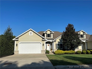 This is an amazing villa recently updated with high-end finishes on Seasons Ridge At Four Seasons in Missouri - for sale on GolfHomes.com, golf home, golf lot