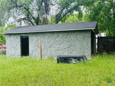 Step into this beautifully painted 2 bedroom, 1 bath rock on Gatesville Country Club in Texas - for sale on GolfHomes.com, golf home, golf lot