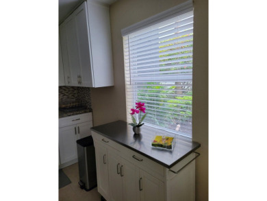 Beautifully Upgraded 2BD/2BA Enclosed Patio First Floor Unit in on Kings Point Golf -Flanders Way in Florida - for sale on GolfHomes.com, golf home, golf lot