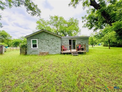 Step into this beautifully painted 2 bedroom, 1 bath rock on Gatesville Country Club in Texas - for sale on GolfHomes.com, golf home, golf lot